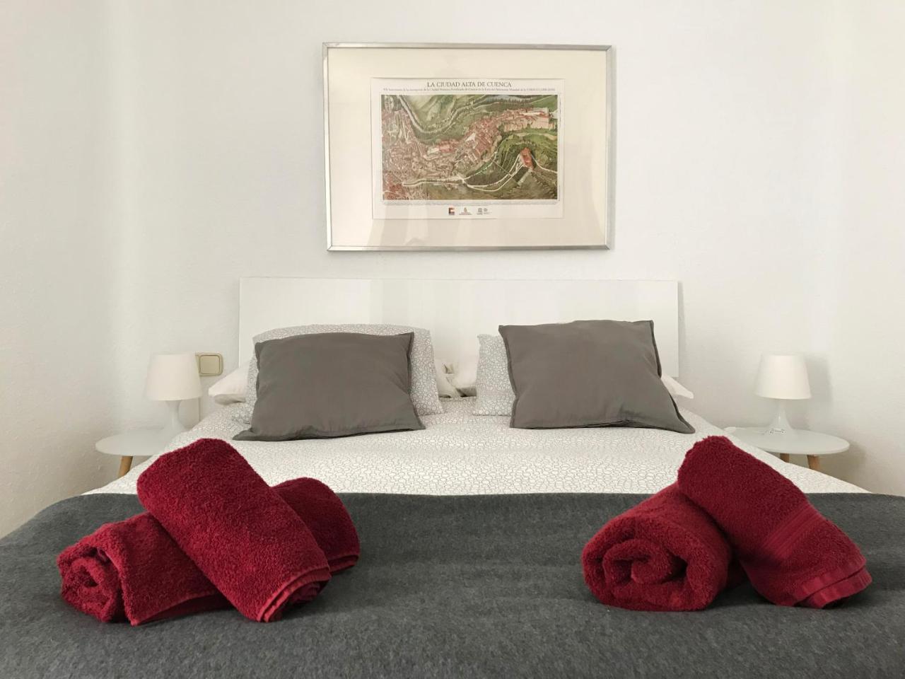 Апартаменты Habitahost Colon Куэнка Экстерьер фото